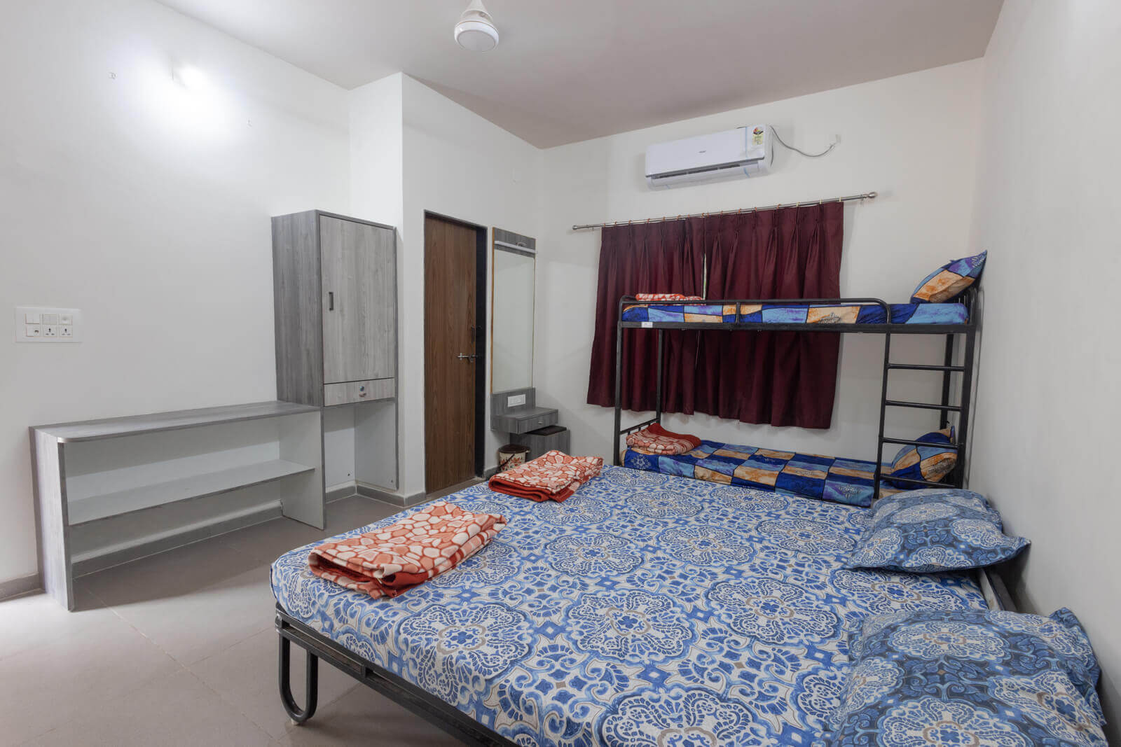 Aranya Family AC Rooms